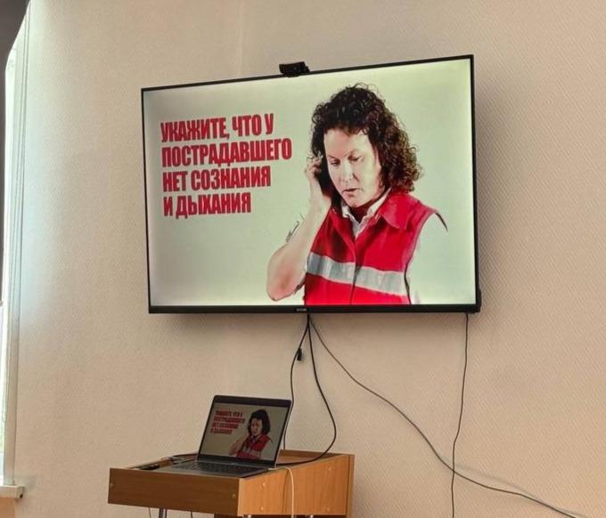 28 июня для сотрудников ОБУЗОТ МИАЦ проводились теоретические и практические занятия  по ГО и ЧС, пожарной безопасности, антитеррористической защищенности и охране труда